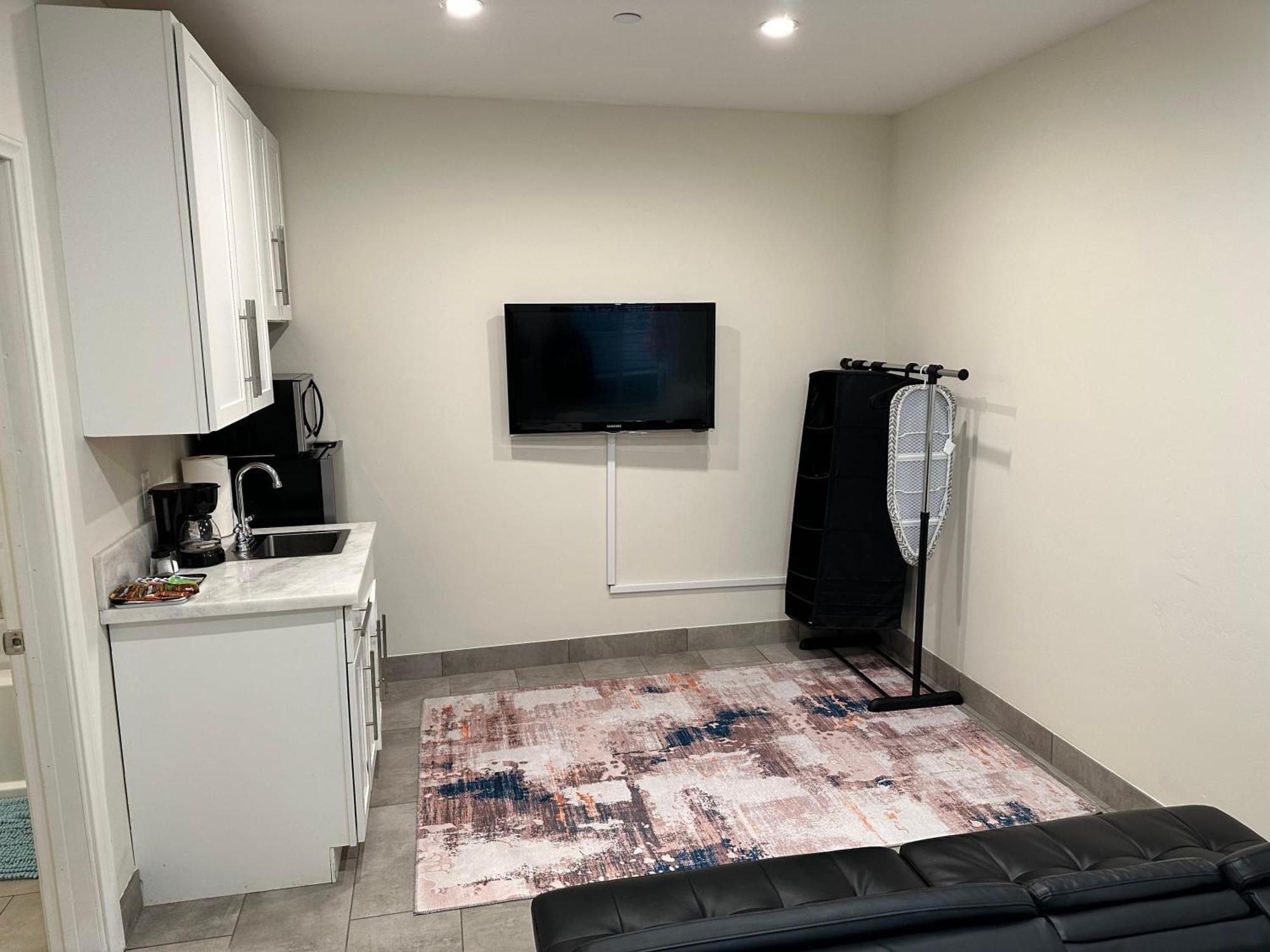 Studio With Private Entrance Next To Balboa Park 圣地亚哥 外观 照片